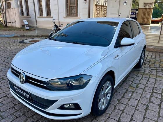 VOLKSWAGEN POLO 1.0 200 TSI COMFORTLINE AUTOMÁTICO